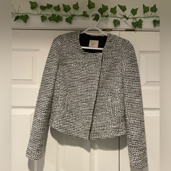 Cropped Jacket - Picture 2 of 5